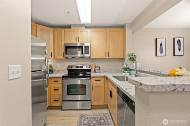 5000 NW Village Park Dr unit F133, Issaquah, WA 98027 - photo 5