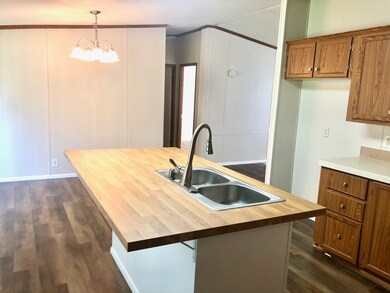 16123 Lone Star Ranch Dr, Conroe, TX 77302 - photo 7