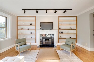 119 Winthrop Rd unit 6C, Brookline, MA 02445 - photo 2