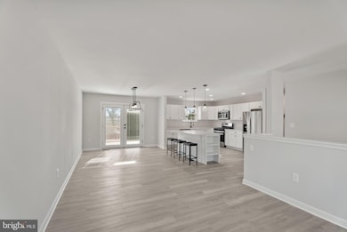 2807 Illinois Ave, Halethorpe, MD 21227 - photo 3