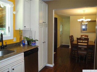 2 Ten Broeck Ave, Hudson, NY 12534 - photo 5