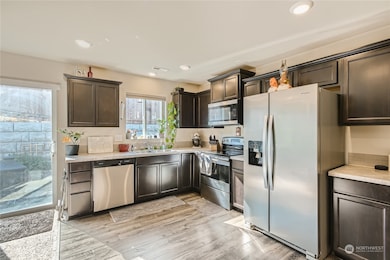 18310 Alpine Way E, Puyallup, WA 98374 - photo 4