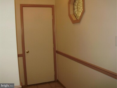 15 Lakebridge Dr, Woodbury, NJ 08096 - photo 2