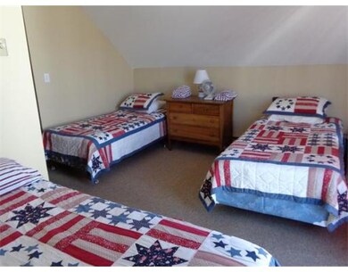 9 Holly Cir unit 1, Buzzards Bay, MA 02532 - photo 5