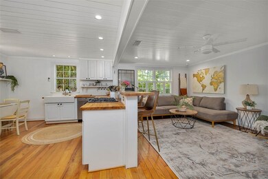 132 Mcintosh Ave, Saint Simons Island, GA 31522 - photo 7