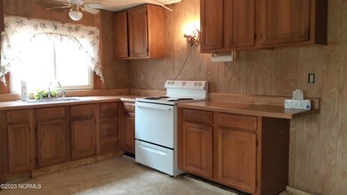 9292 Timber Ln NE, Leland, NC 28451 - photo 4