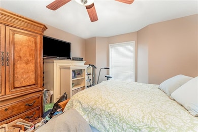 5012 Lawndale Dr, Greensboro, NC 27455 - photo 5