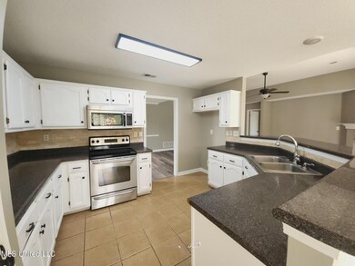 6719 Red Hawk Cove, Olive Branch, MS 38654 - photo 3