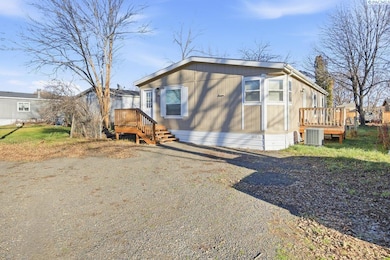 400 14th St unit 34, Benton City, WA 99320 - photo 2