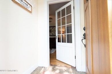 32 Van Buren St, Albany, NY 12206 - photo 5