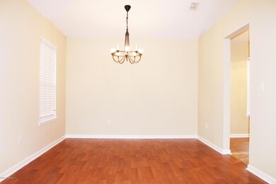 5026 Acre Estates Dr W, Jacksonville, FL 32210 - photo 5