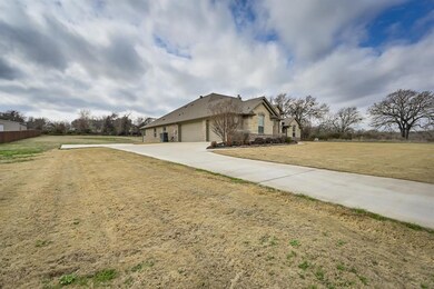 1344 Craft Farms Cir, Azle, TX 76020 - photo 3