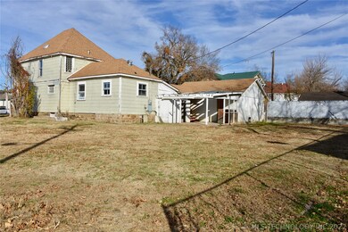 723 W Broadway St, Henryetta, OK 74437 - photo 3
