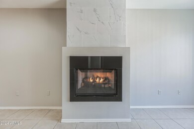 2048x1365-1701_E_Colter_St_unit_390__Pho
