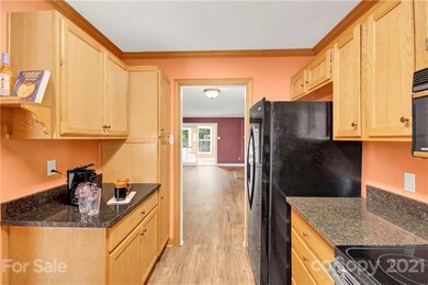 807 Prince Albert Ct unit 32, Statesville, NC 28677 - photo 7