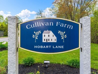 28 Hobart Ln, Rockland, MA 02370 - photo 3