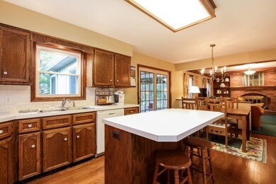010-Kitchen-3196874-large