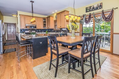 0N587 E Weaver Cir, Geneva, IL 60134 - photo 5