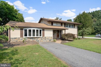 55 Bremer Dr, Glen Burnie, MD 21061 - photo 2