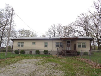 22670 Hector Dr, Saint Robert, MO 65584 - photo 3