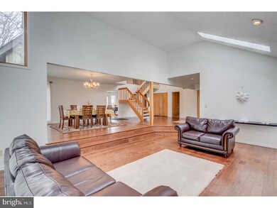 1 Southwood Dr, Cherry Hill, NJ 08003 - photo 5