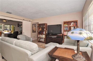 Light and Airy Livingroom