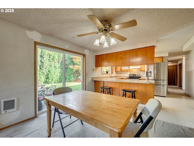 410 Cedar Ave, Woodland, WA 98674 - photo 2