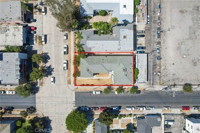 2367 W 18th St, Los Angeles, CA 90019 - photo 5