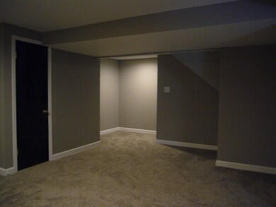 1086 E Gartner Rd, Naperville, IL 60540 - photo 6