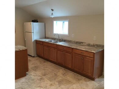 489 W River Rd, Hooksett, NH 03106 - photo 3