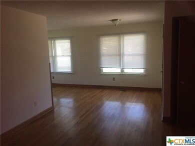 621 Dartmouth St, San Marcos, TX 78666 - photo 6