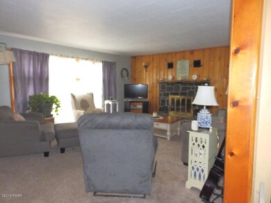 119 Rose Ln, Matamoras, PA 18336 - photo 2