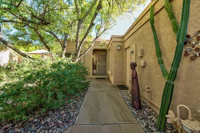 44079 Elba Ct, Palm Desert, CA 92260 - photo 3