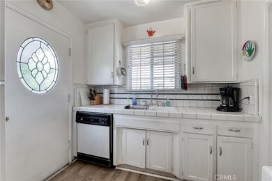 14739 Ararat St, Sylmar, CA 91342 - photo 7