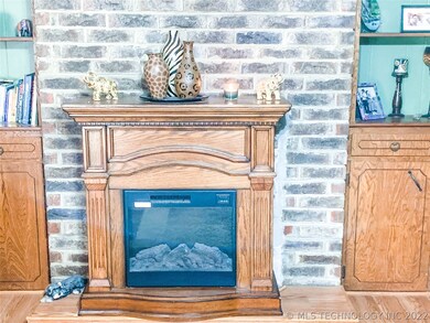 302 N J St, Eufaula, OK 74432 - photo 7