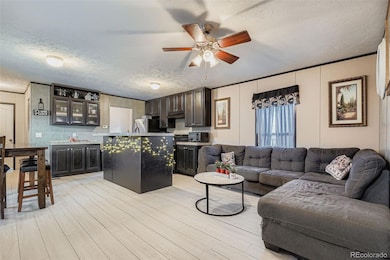 4211 E 100th Ave unit 465, Thornton, CO 80229 - photo 2