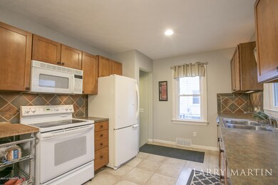 8275 Freeland Ave SW, Byron Center, MI 49315 - photo 5