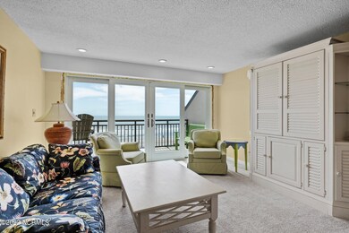 307 Beachwalk