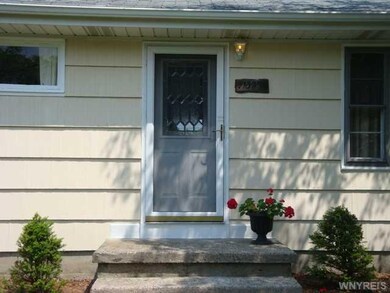 1377 Moll St, North Tonawanda, NY 14120 - photo 2