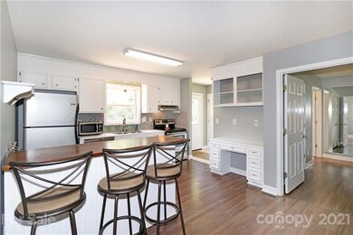 116 Creek Bottom Ln, Statesville, NC 28625 - photo 7