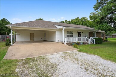 463732 E 1044 Loop, Sallisaw, OK 74955 - photo 2