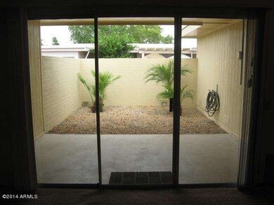 10456 W Palmeras Dr unit 390, Sun City, AZ 85373 - photo 6