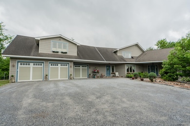 1128 Middleline Rd, Ballston Spa, NY 12020 - photo 2