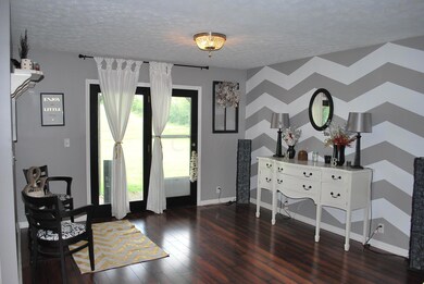 1520 Kingston Pike, Circleville, OH 43113 - photo 7