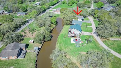 6114 Lazy Ln, Brazoria, TX 77422 - photo 7