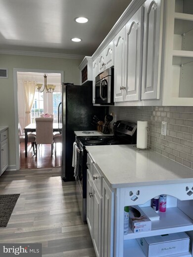 16126 Jerald Rd, Laurel, MD 20707 - photo 5