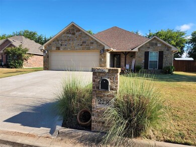 2236 N Village Dr, Bonham, TX 75418 - photo 3