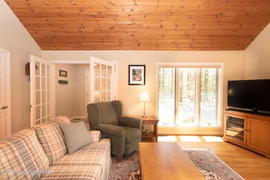 5513 Fox Run, Pocono Pines, PA 18350 - photo 3