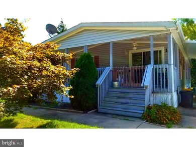 11 Skyline Dr, Sicklerville, NJ 08081 - photo 2