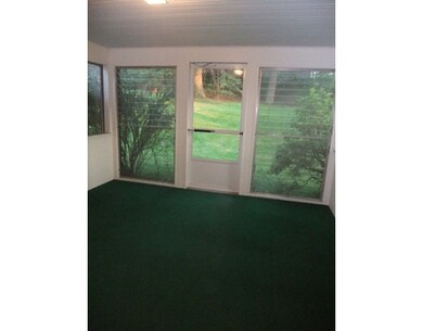 22 Frederick St unit 22, Newtonville, MA 02460 - photo 6